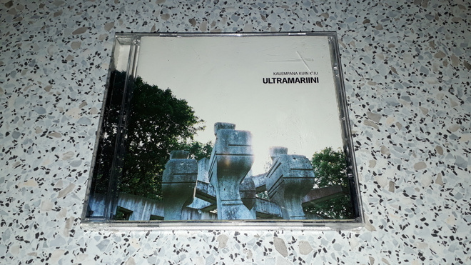 Ultramariini Kauempana Kuin Kuu (CD)