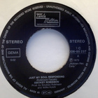 SMOKEY ROBINSON :: JUST MY SOUL RESPONDING : VINYYLI 7" 1973 - pikkukuva 3