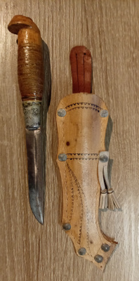 Sota-ajan Kauhavalainen Pahvituppi Puukko