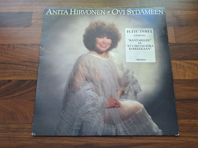ANITA HIRVONEN OVI SYDÄMEEN . LP