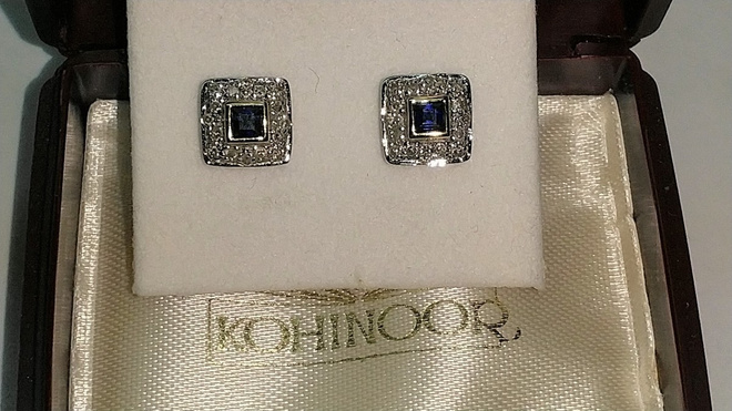 14 K Kohinoor timanttikorvakorut sinisafiirilla, NW 585