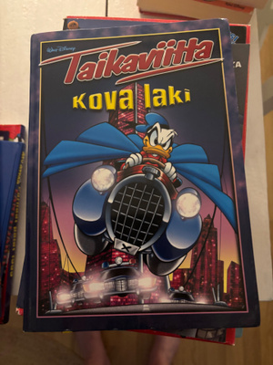Taikaviitta - Kova Laki