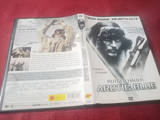 Rutger Hauer x 3