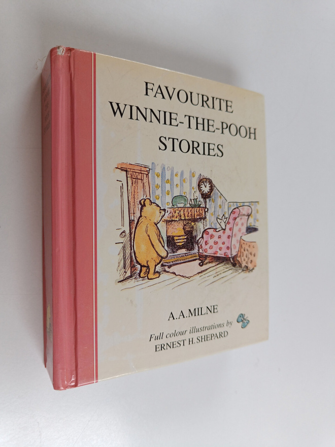 A. A. Milne : Favourite Winnie-the-Pooh stories