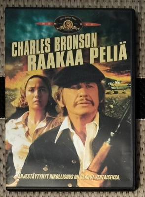 Raakaa peliä
