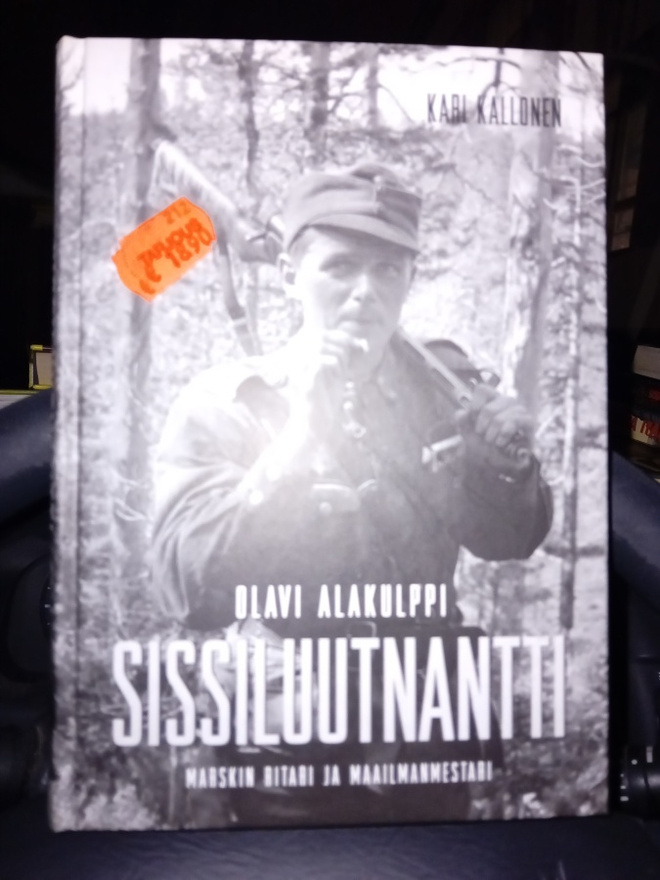 Kallonen : Olavi  Alakulppi Sissiluutnantti marskin ritari