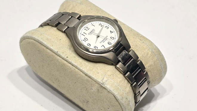 Casio Lineage Titanium rannekello [52]