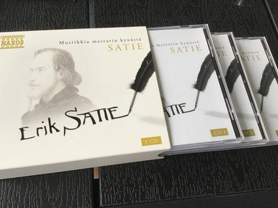 Erik Satie . Musiikkia mestarin kynästä 3 x CD