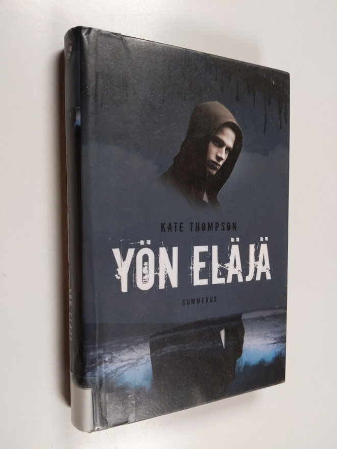 Kate Thompson : Yön eläjä