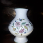 Minton posliini ruukku. Haddon Hall. England - pikkukuva 1