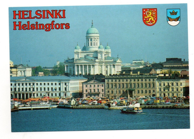 Helsinki: Kauppatorin rantaa, tuomiokirkko, vaakunat