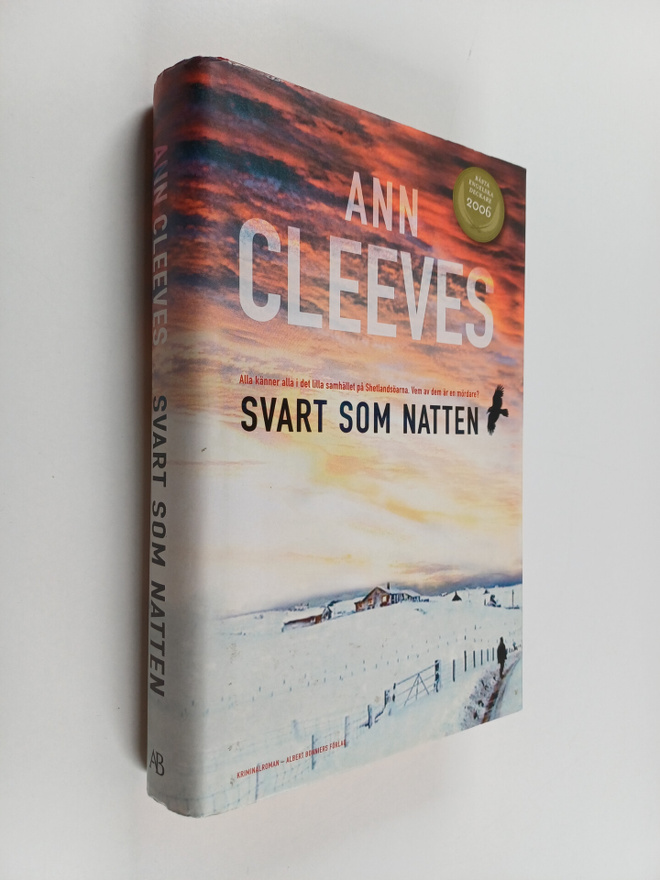 Ann Cleeves : Svart som natten kriminalroman