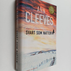 Ann Cleeves : Svart som natten kriminalroman - pikkukuva 1