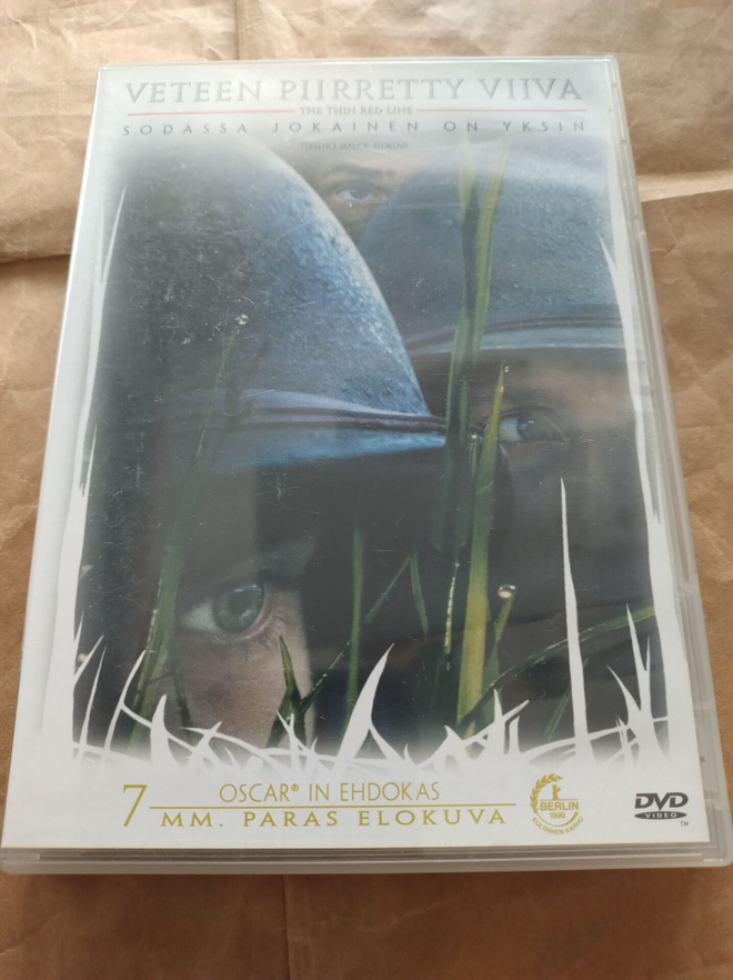 Veteen piirretty viiva (DVD)