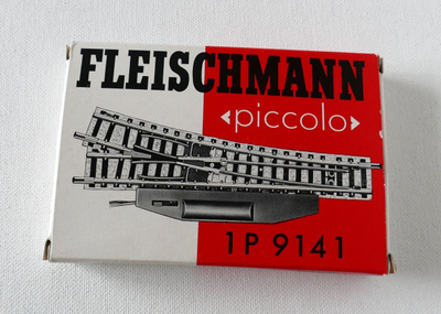Fleischmann 9141 piccolo elektr. Vaihto-osapari oikea/vasen