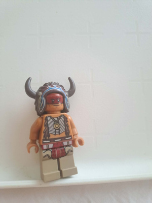 LEGO Red Knee