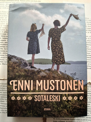Enni Mustonen - Sotaleski (sid.)
