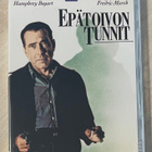 William Wyler: EPÄTOIVON HETKIÄ (1955) Humphrey Bogart - pikkukuva 1