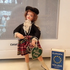 VINTAGE HAPPY DOLLS SKOTTINUKKE / KERÄILY NUKKE - pikkukuva 1