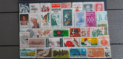 USA 1960 luku LEIMATTUJA postimerkkejä 34 kpl