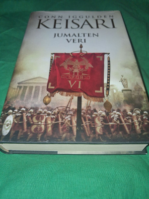 Conn Iggulden - Keisari V. Jumalten veri  Ym Kaunokirjaa