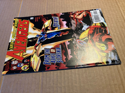 MARVEL AVENGERS 37/2001 HYVÄ