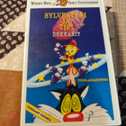 Sylvesteri ja Tipi Dekkarit - Tuplavahinko (VHS) - pikkukuva 1