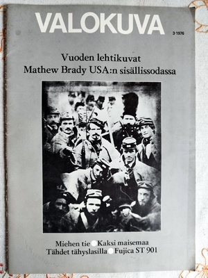 VALOKUVA  3 1976