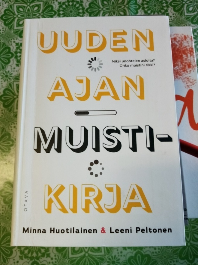 HUOTILAINEN : UUDEN AJAN MUISTIKIRJA ( SIS POSTIKULU