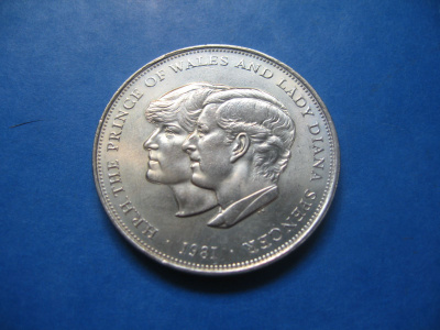 Britannia 25 pence juhlaraha Kuninkaalliset häät - 1981