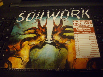 SOILWORK - Sworn to a Great Divide CD+DVD (Sis.postikulut )