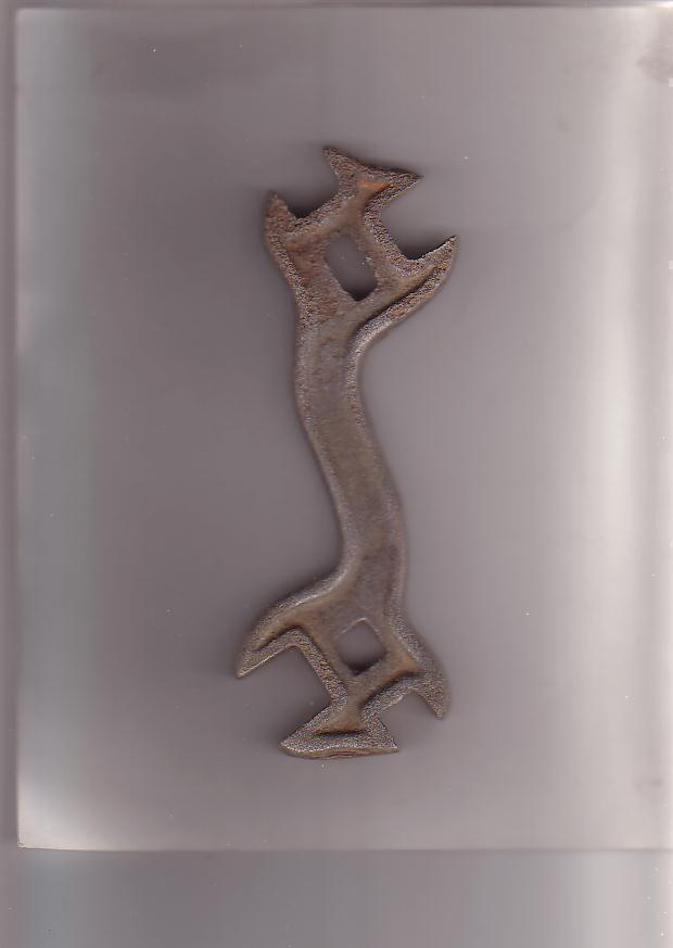 Kiinto-avain, vanha, H-D 9.1.1., pituus 188 mm.