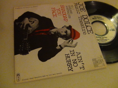 Joe Dolce musical theatre Shaddap you face 7 45 Saksa 1980