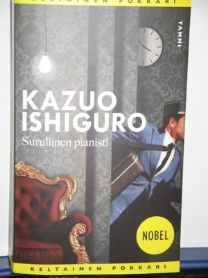 Kazuo Ishiguro : SURULLINEN PIANISTI