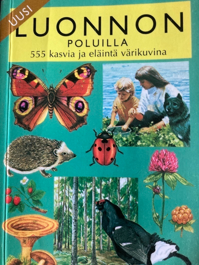 555 KASVIA JA ELÄINTÄ VÄRIKUVINA