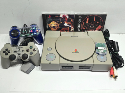 PS1 - Modattu konsoli + 2 ohjainta + muistikortti [3]