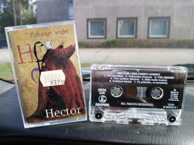 C-KASETTI HECTOR :  KULTAISET LEHDET ( SIS POSTIKULU )