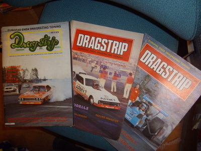 3 kpl DRAGSTRIP lehtiä no:t 1 +2 1979 ja no: 4 1978 (Sis.pk)