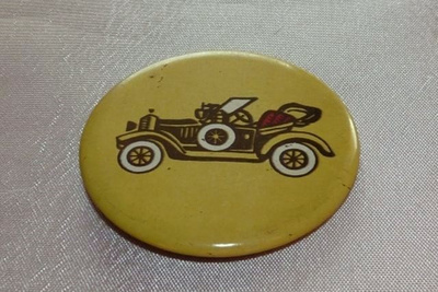 Automobiili 1914 rintakoru