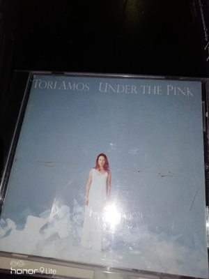 Tori Amos Under the pink