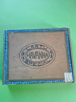 VANHA Sikarirasia LAATU HAVANNA SPECIAL