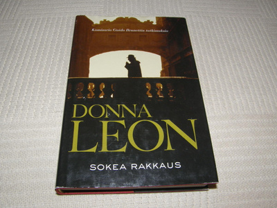 Donna Leon Sokea rakkaus -sid