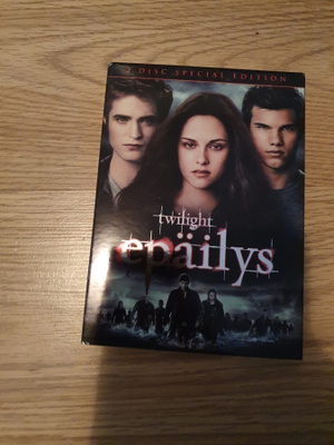 Twilight - Epäilys