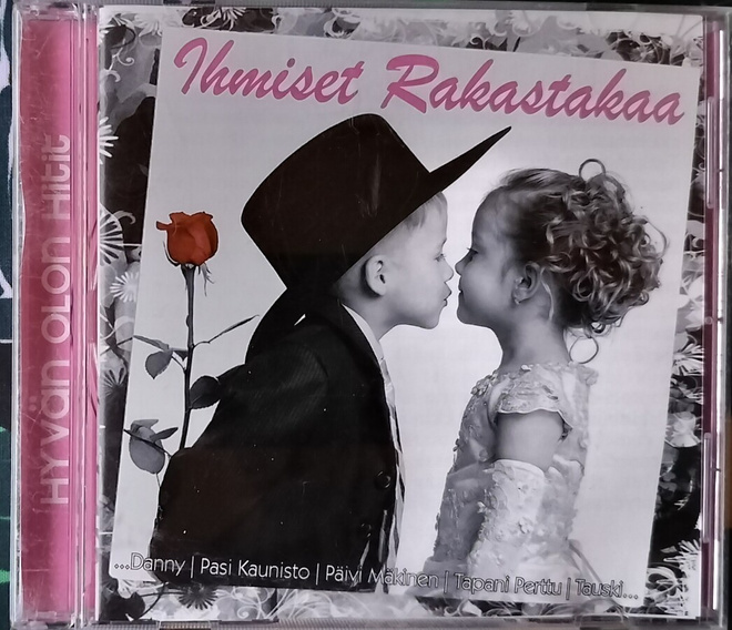IHMISET RAKASTAKAA-CD, SNAPCD-870,v.2010, POPTORI