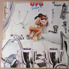 UFO – Force It UFO (sensuroimaton LP ja sensuroitu LP, 1975) - pikkukuva 2