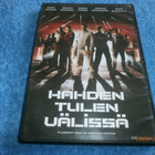 KAHDEN TULEN VÄLISSÄ    -    DVD - pikkukuva 1