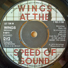 WINGS let `em in / beware my love 45 -1976- uk originaali - pikkukuva 1