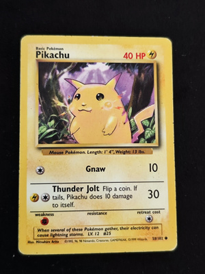 Pokemon Pikachu Base set 58/102