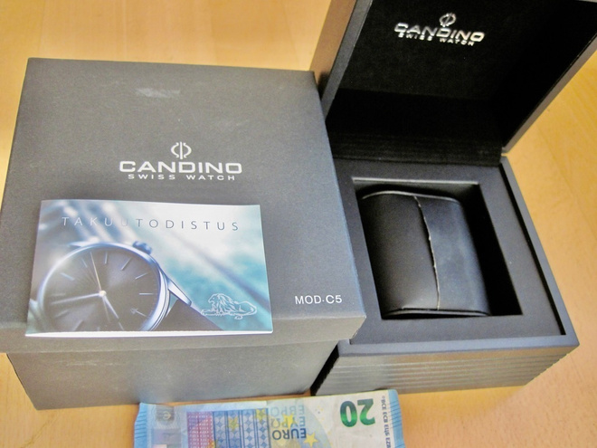 VANHA Kellon Rasia + Takuupaperi Candido Mod C5 KOMEA