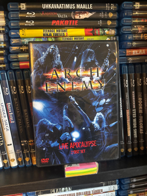 Arch Enemy Live Apocalypse (2004)